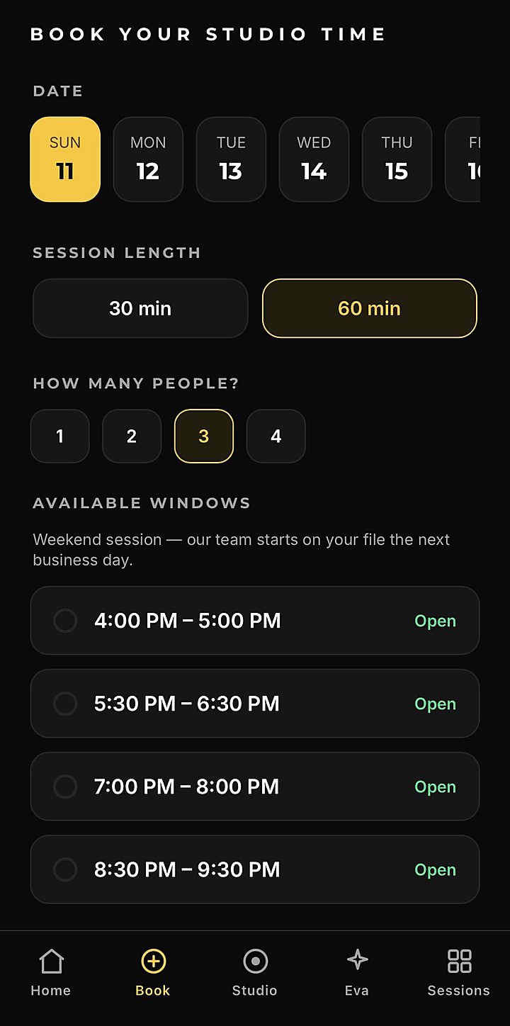 Booking screen: pick a date, session length, number of people, and an open window